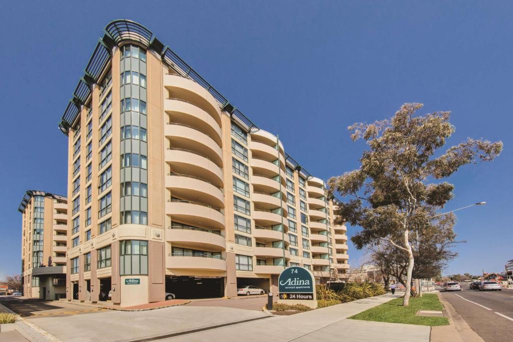 Adina Serviced Apartments Canberra James Court