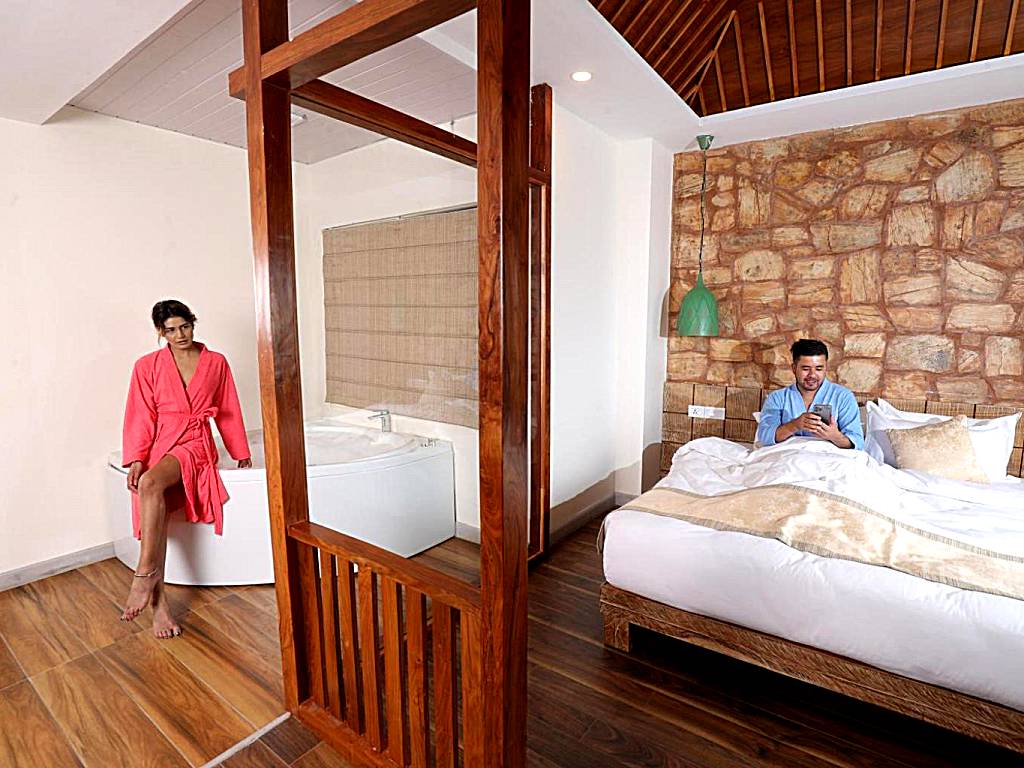 Woodapple Hotel and Spa