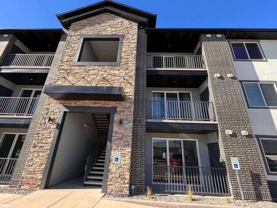 Richfield Loft Suite - Castle Rock Condos