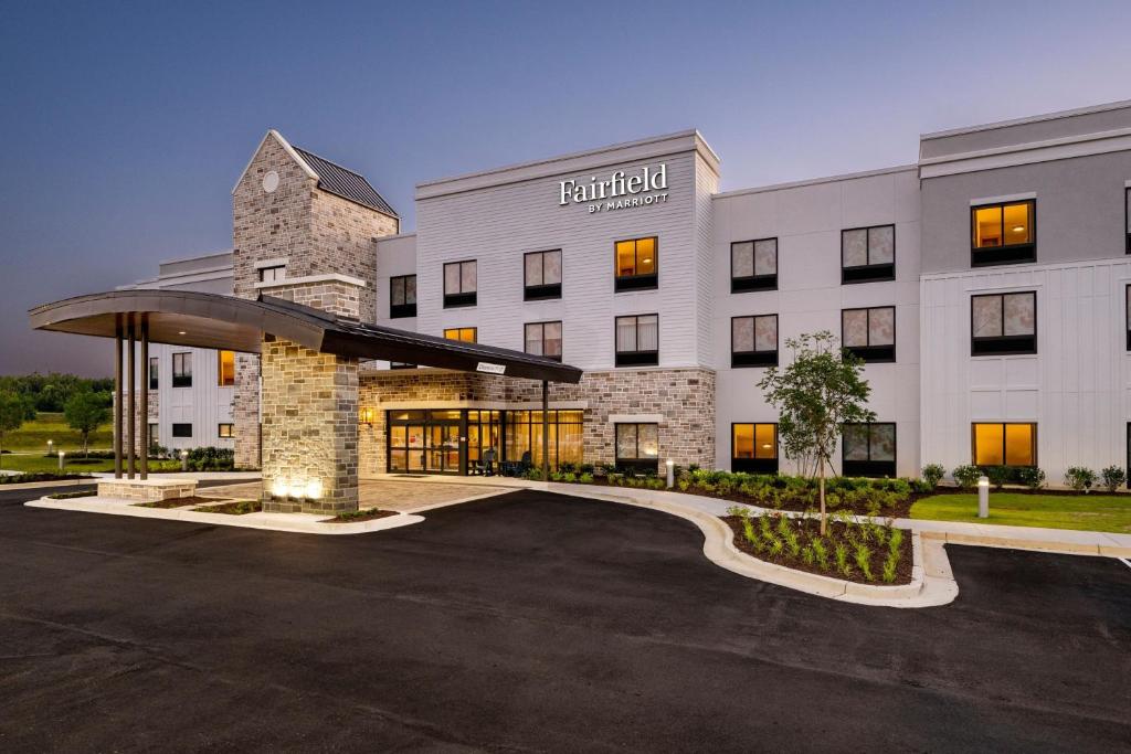 Fairfield by Marriott Inn & Suites Rome